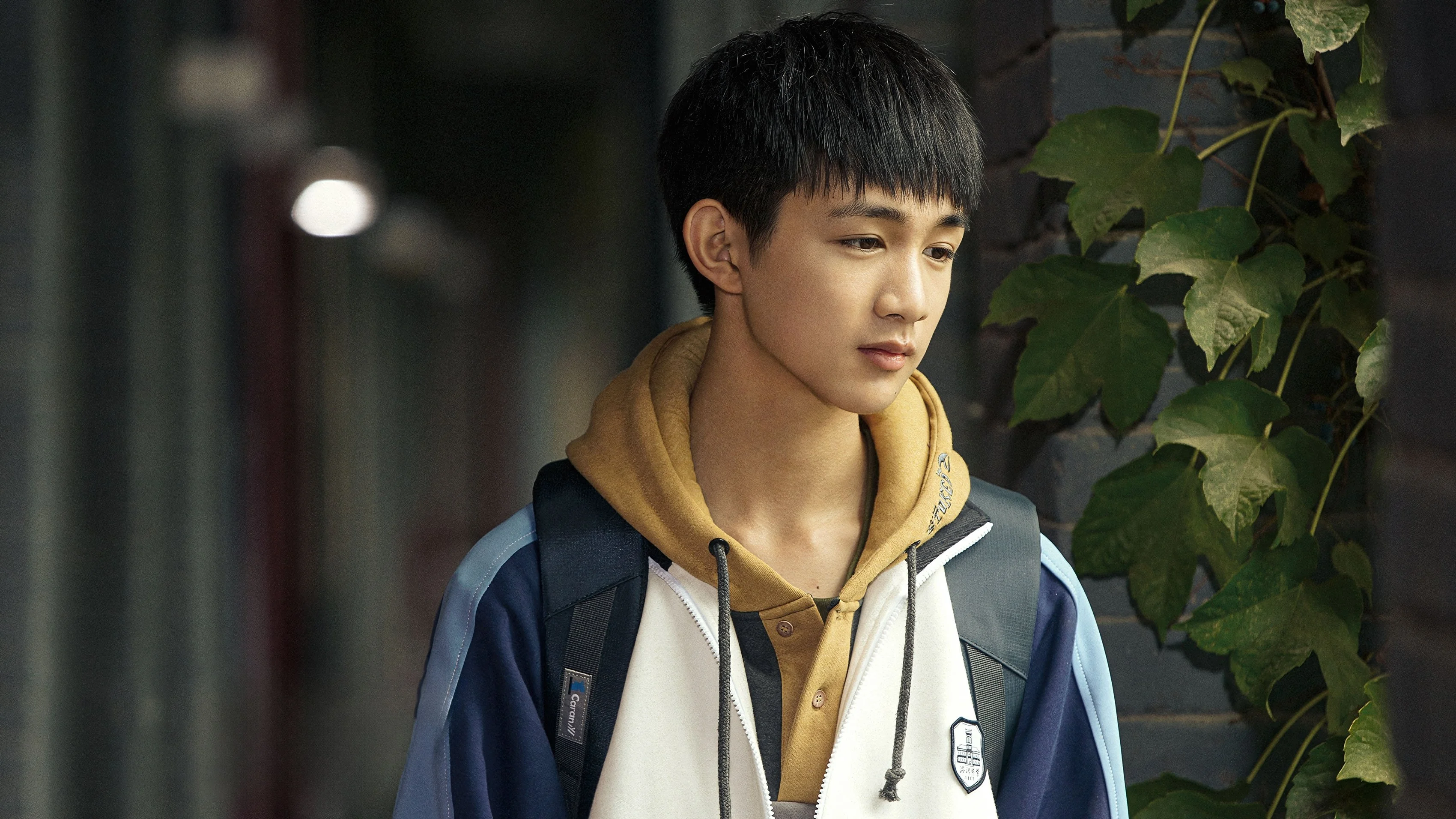 Mozart Ngoài Vũ Trụ Full