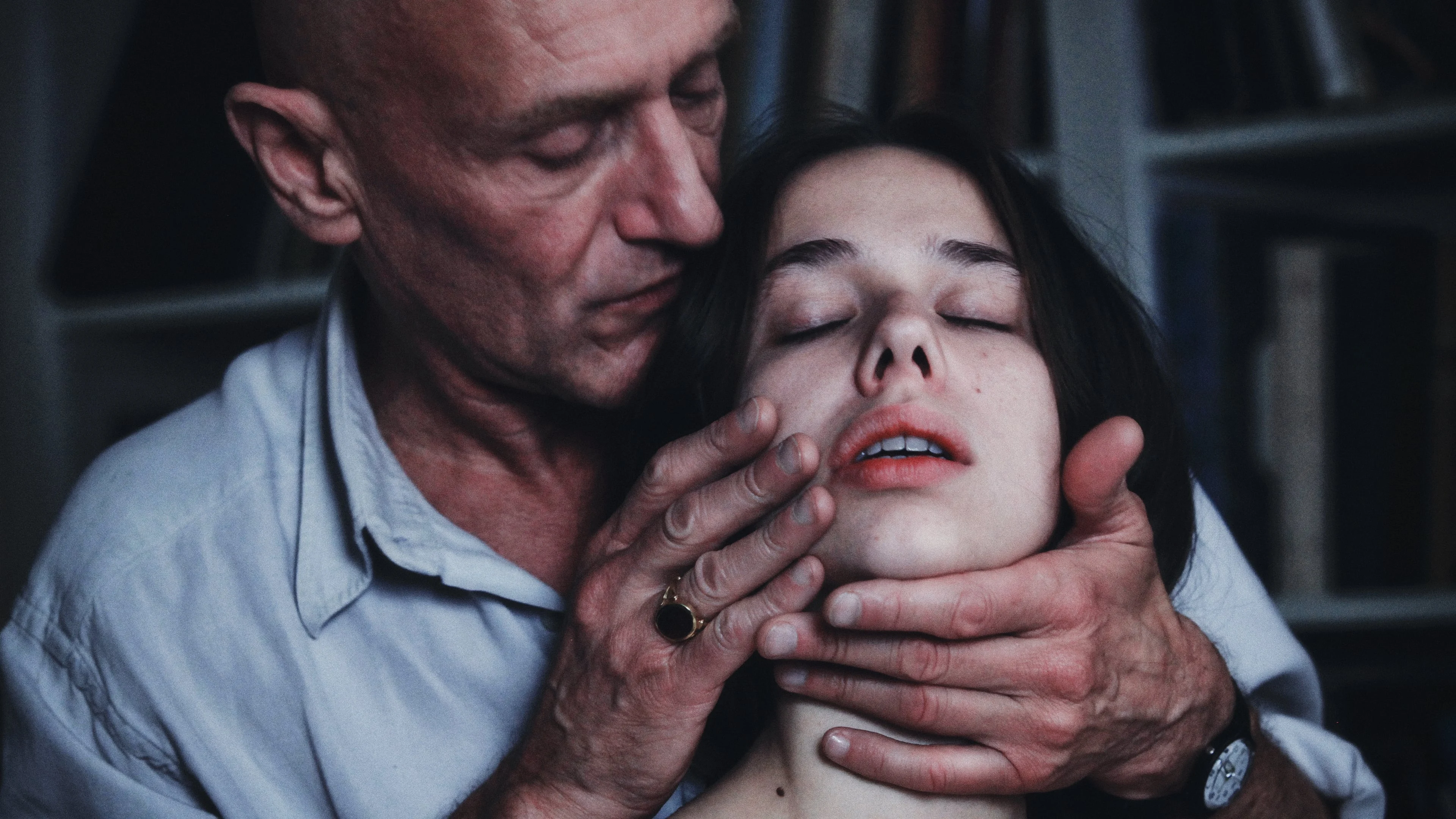 Sự Đồng Ý Của Cô Gái Pháp Full